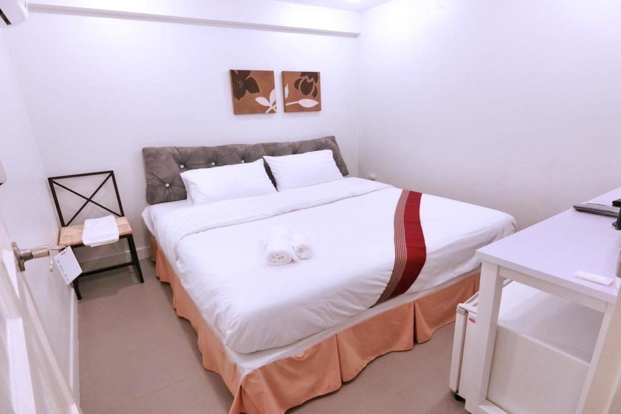 101 Seoul Hostel Bangkok Bagian luar foto