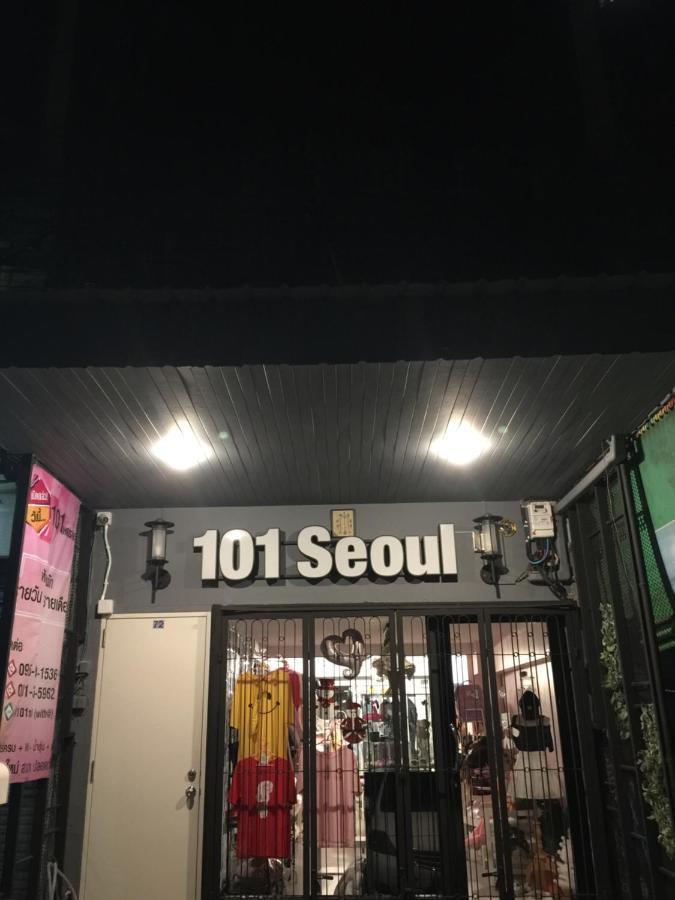 101 Seoul Hostel Bangkok Bagian luar foto